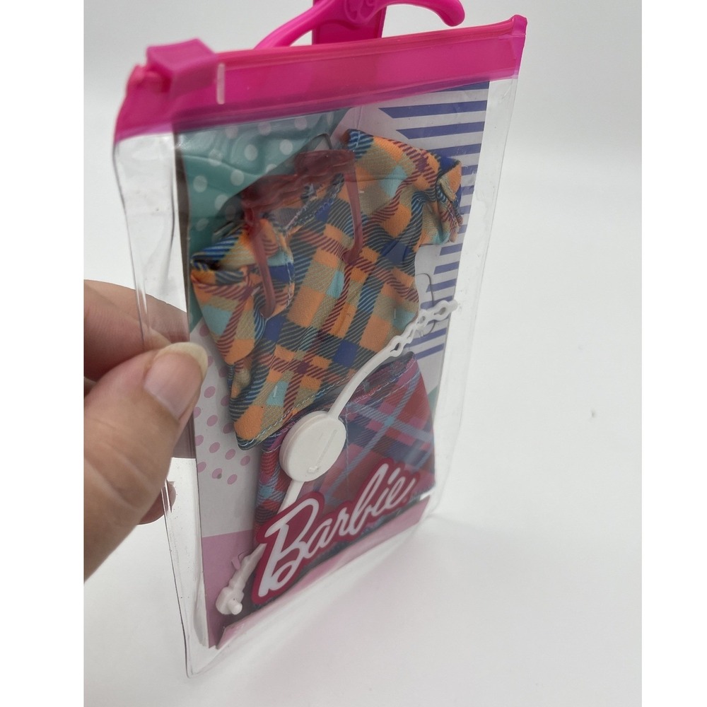 Barbie Doll Fashion Pack Plaid Top Skirt Sunglasses Purse GRC10 Mattel NEW - Picture 2 of 4